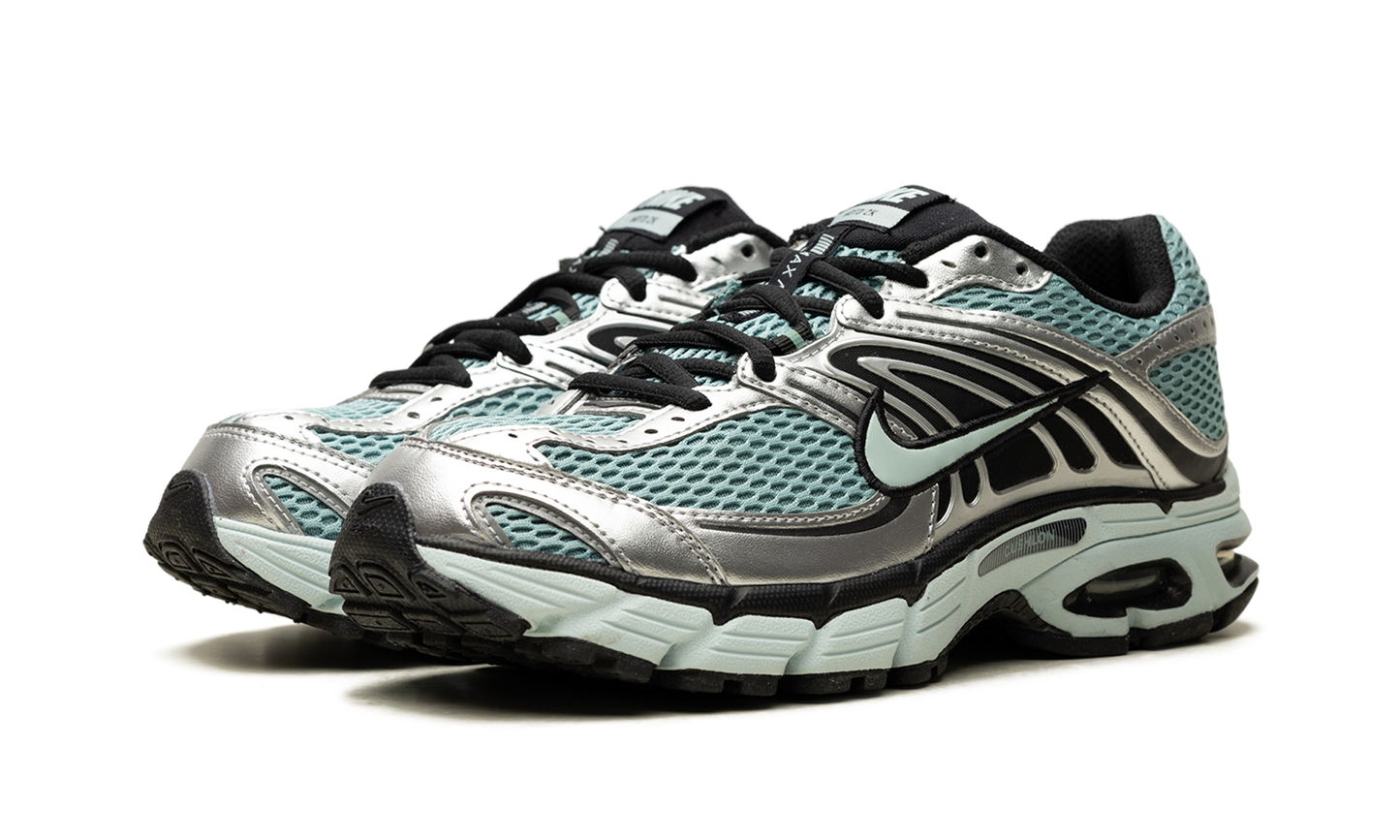 Nike Air Max Moto 2K WMNS "Cannon / Green Haze" HQ2056 006