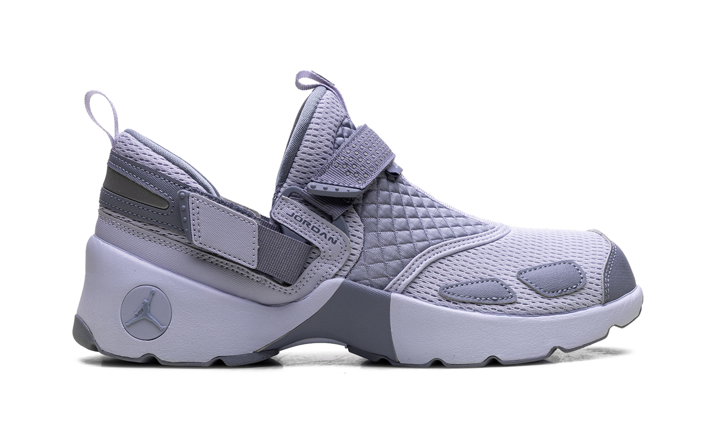 Air Jordan Trunner LX Wmns Ghost Ashen Slate HQ2164 010