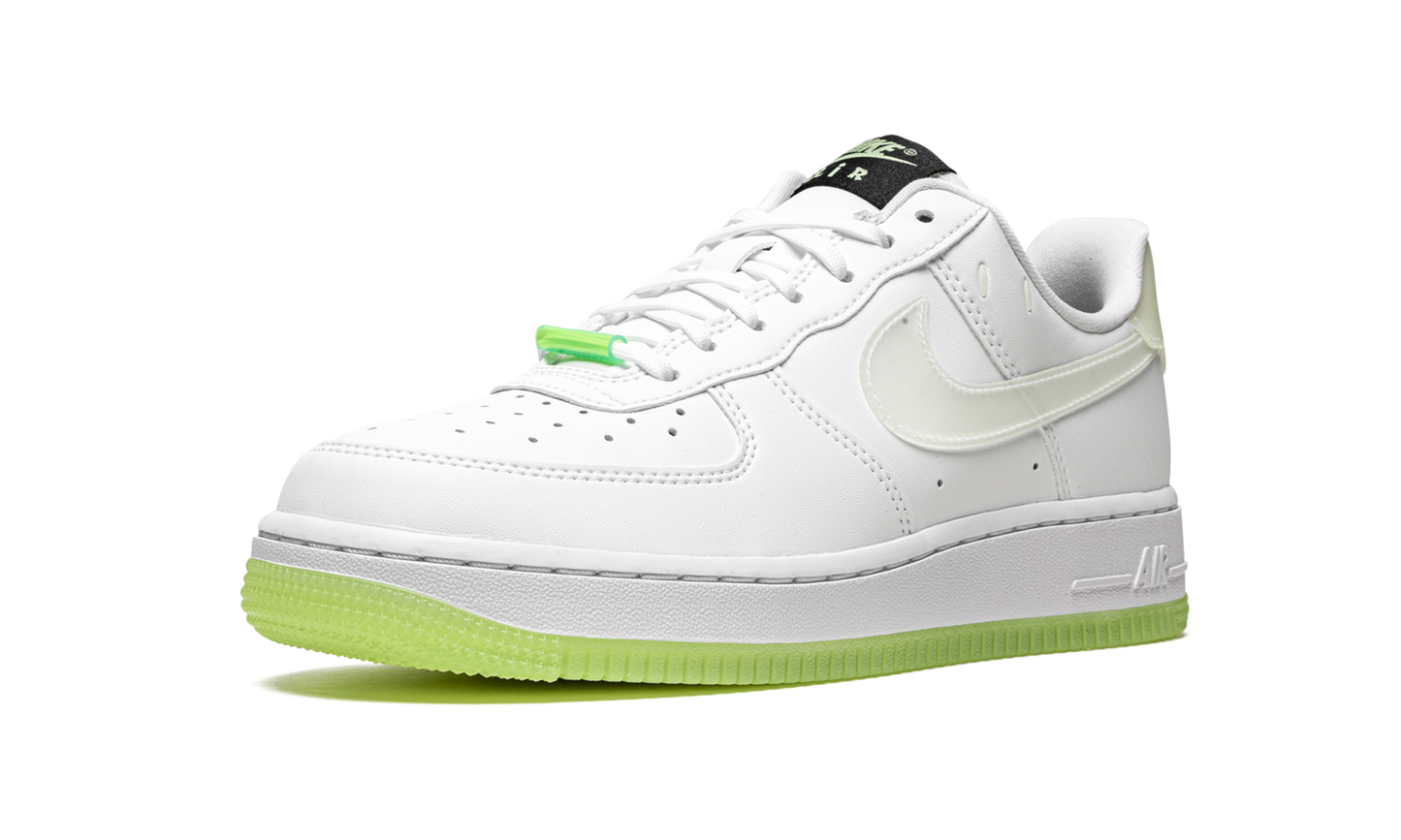 Nike AIR FORCE 1 LO '07 WMNS Have A Nike Day CT3228 100