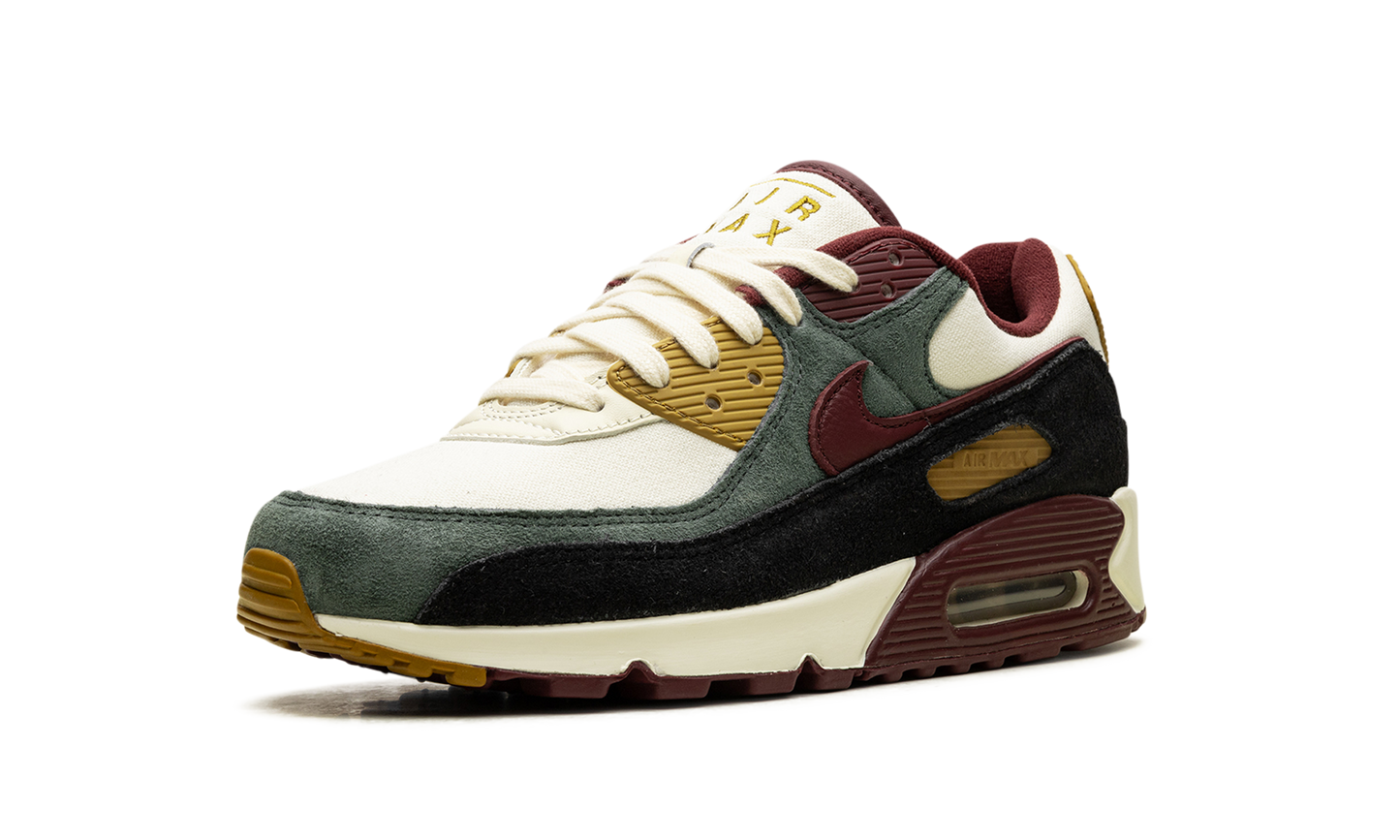 Nike AIR MAX 90 PRM "Coconut Milk / Green / Bronze" HQ3609 113
