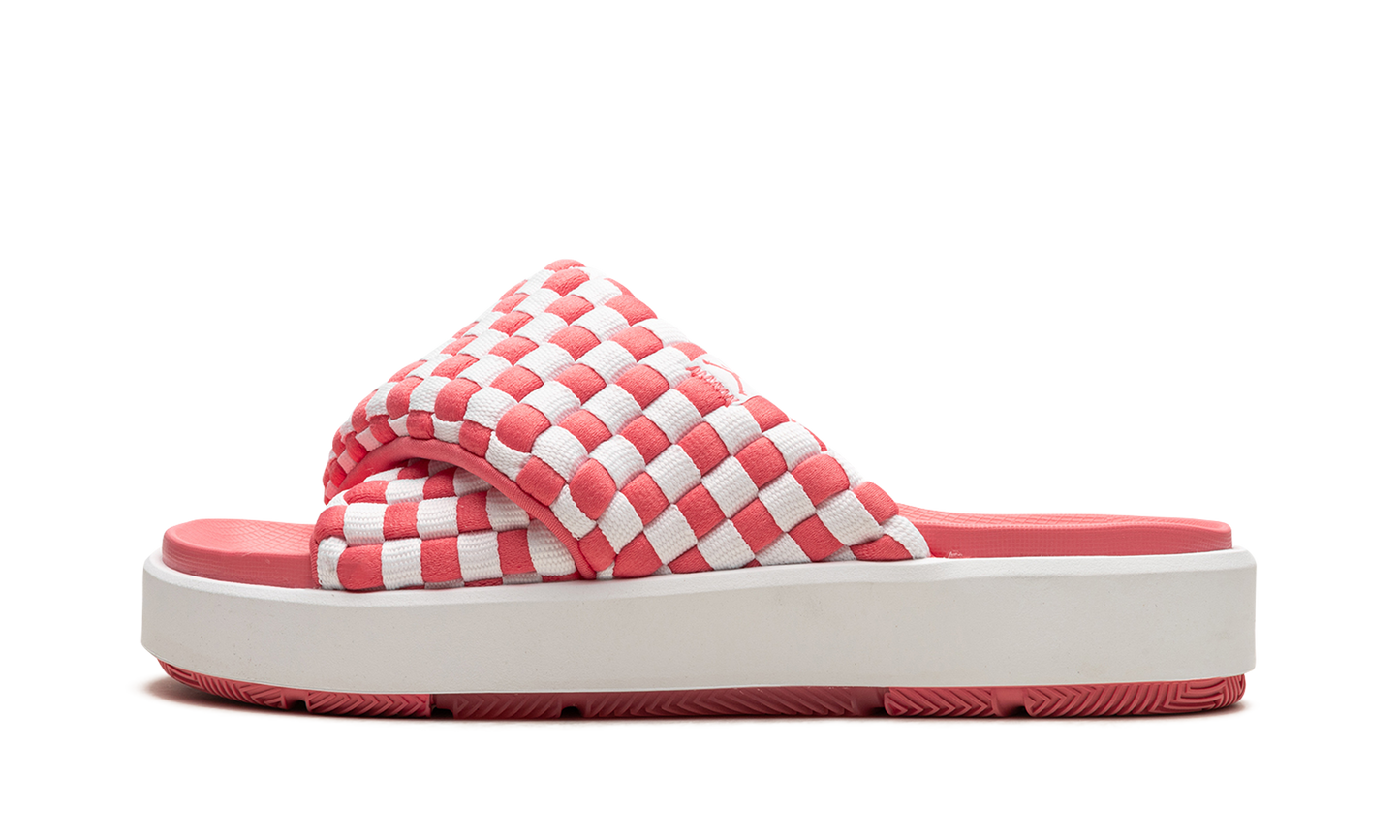 JORDAN SOPHIA SLIDES WMNS SEA CORAL SAIL DO8863 800