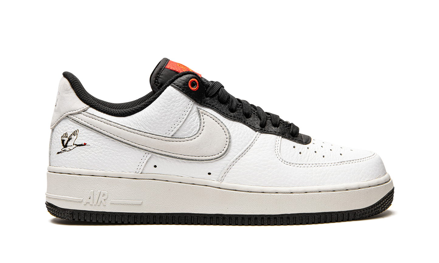 Nike Air Force 1 '07 LX "Milky Stork" DA8482 100