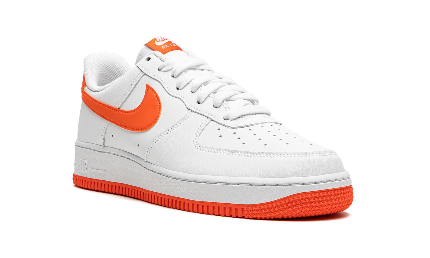 Nike Air Force 1 '07 "Team Orange" DC2911 101