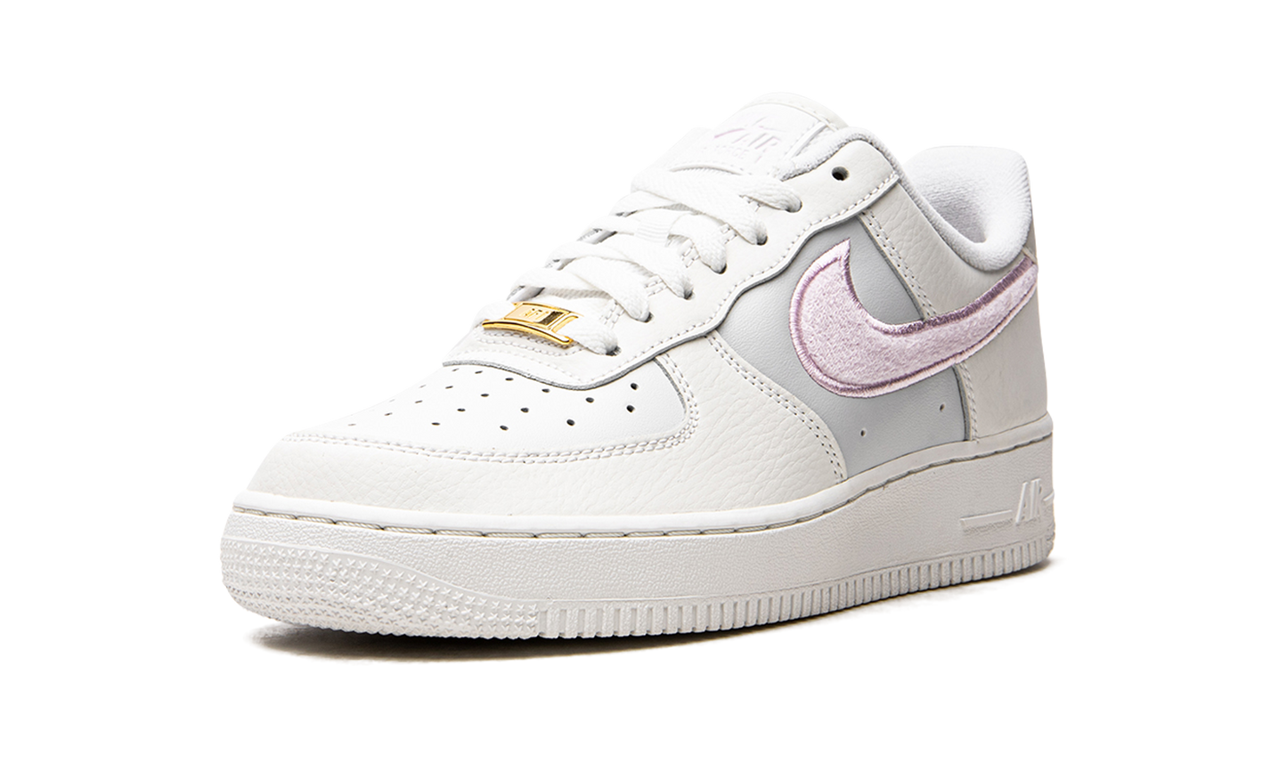 Nike AIR FORCE 1 07 WMNS REGAL PINK DQ0826 100