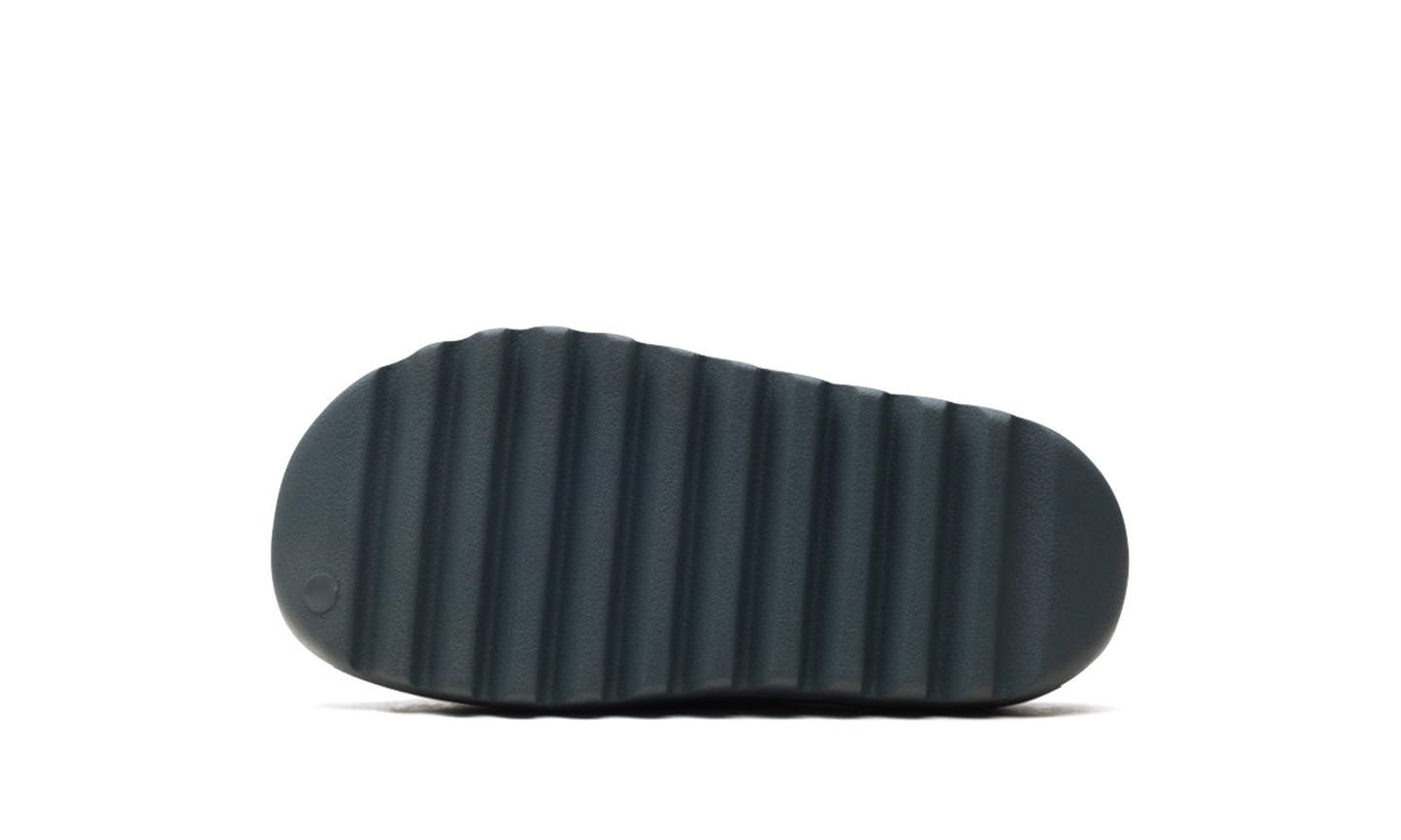 Yeezy Slide GS "Slate Marine" ID2352