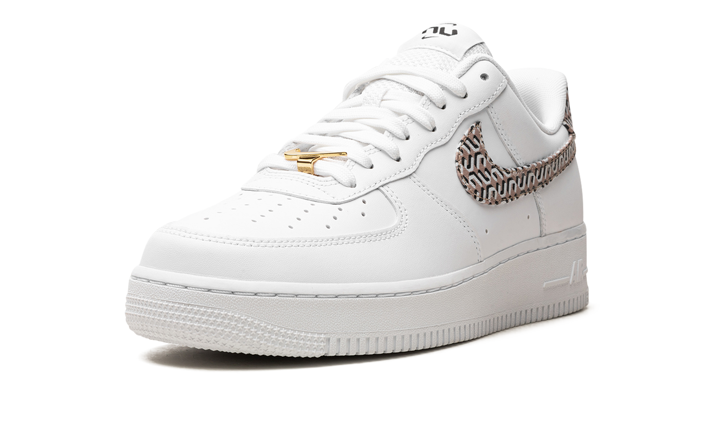 Nike AIR FORCE 1 LO WMNS United In Victory - White DZ2709 100