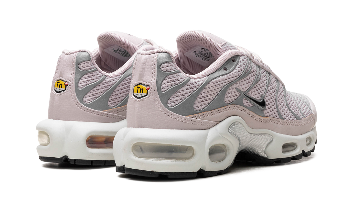 Nike Air Max Plus WMNS "Platinum Violet" FV8480 001