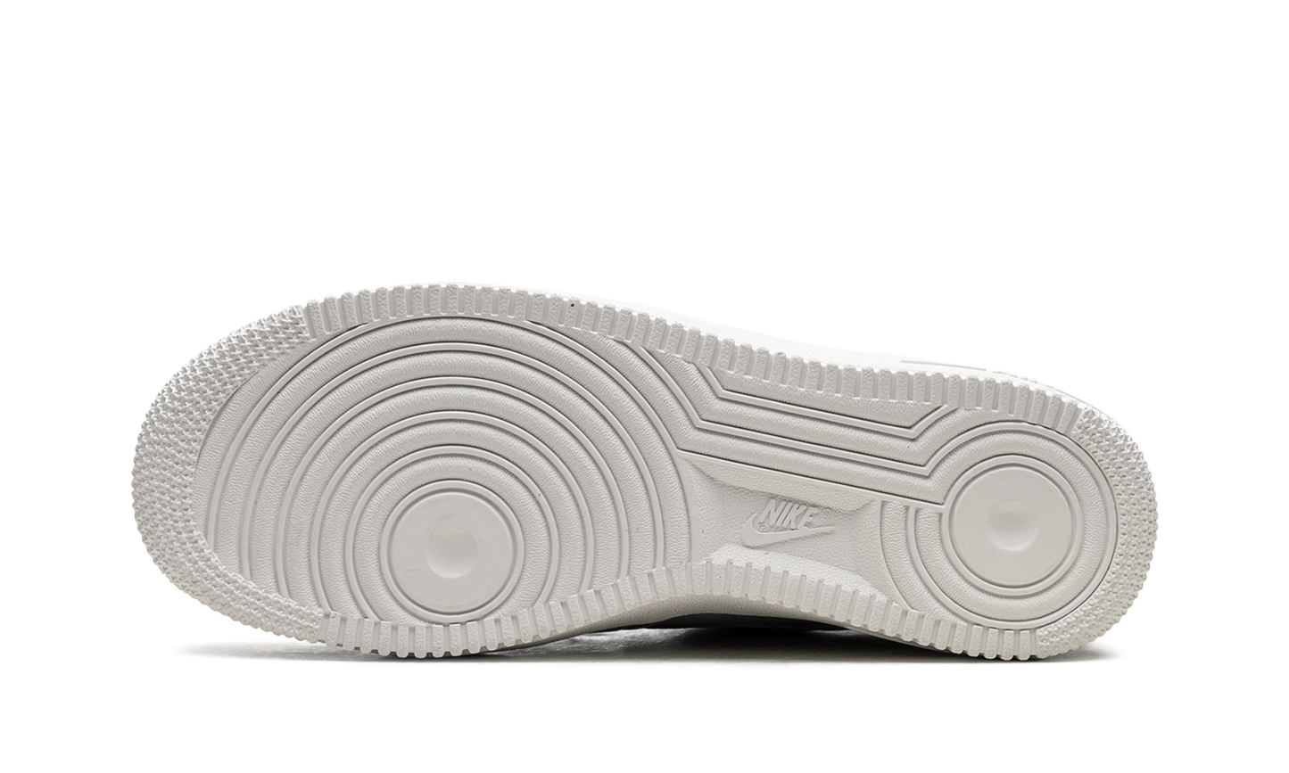 Nike AIR FORCE 1 LO '07 PRM WMNS Wolf Grey DR9503 001