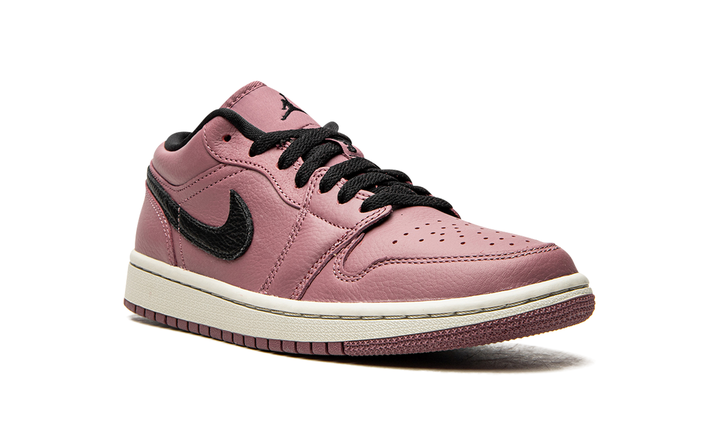 AIR JORDAN 1 Low WMNS Magenta DC7268 500