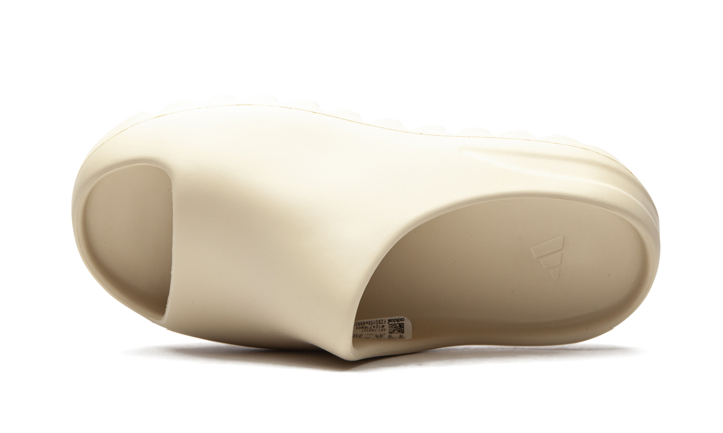Yeezy Slide Kids "Bone" FW6347