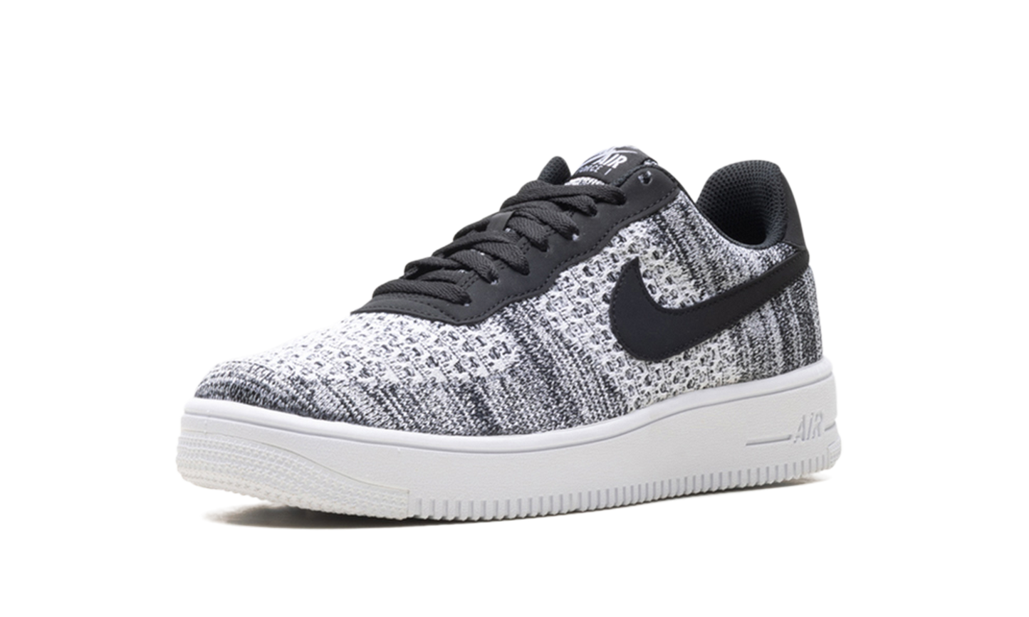 Nike Air Force 1 Flyknit Low 2.0 "Oreo" AV3042 001