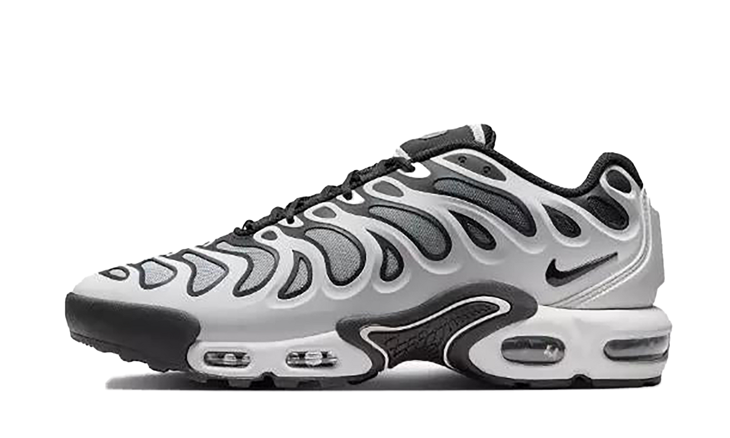 Nike Air Max Plus Drift "White Black Metallic Silver" FD4290 101