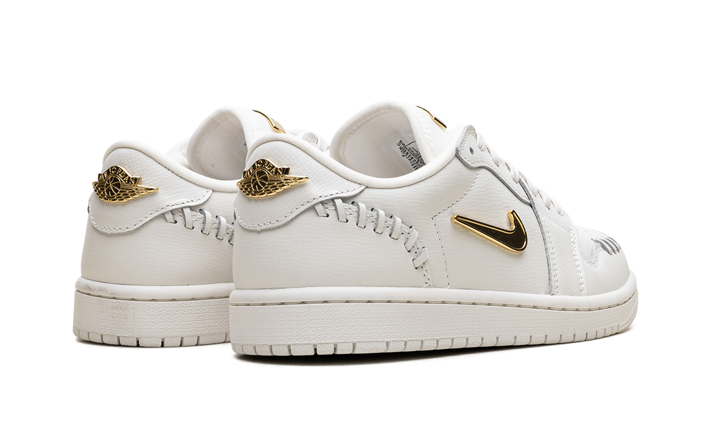 Jordan 1 Low WMNS Method of Make Sail Metallic Gold FN5032 100