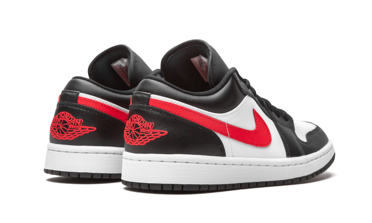 AIR JORDAN 1 LO WMNS Siren Red / Black / White DC0774 004