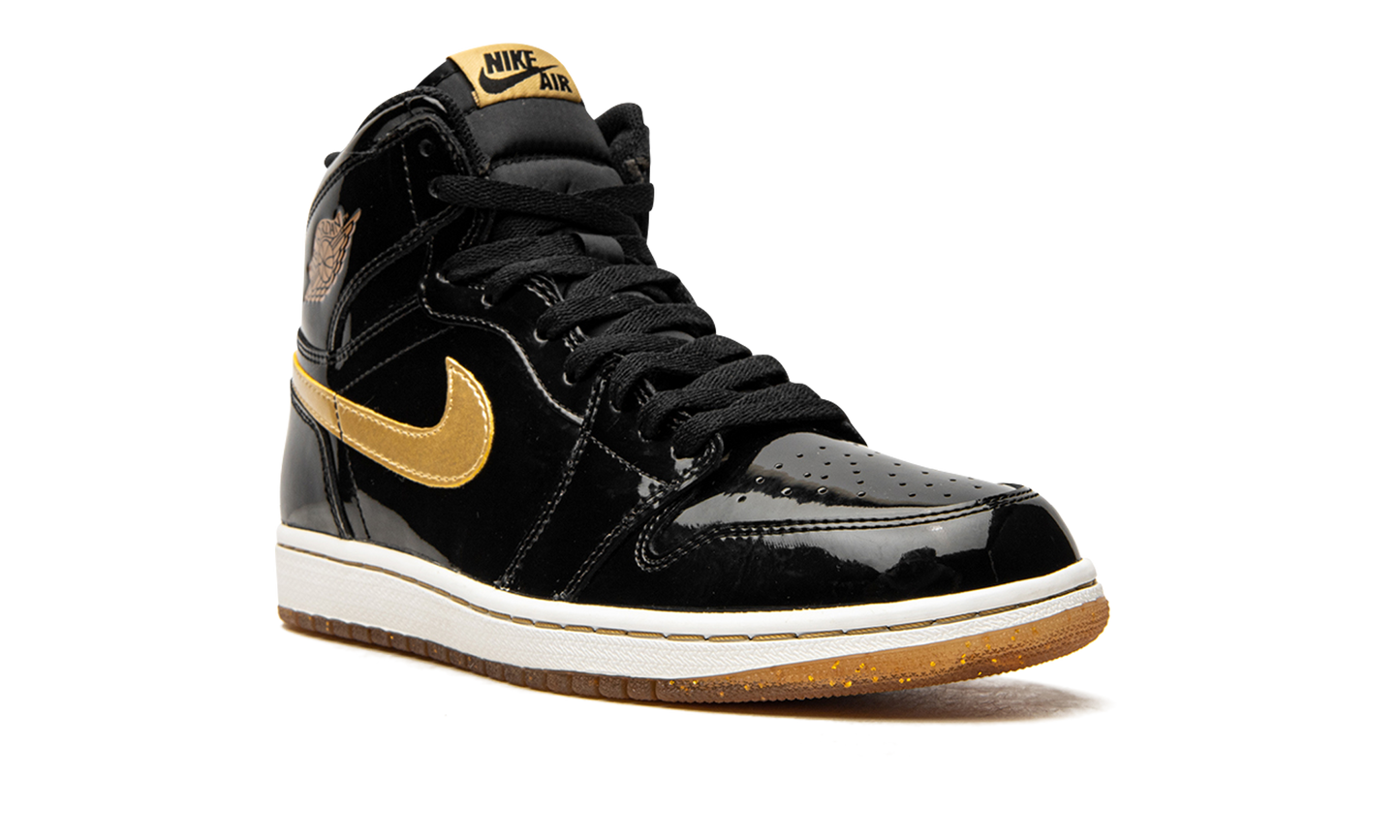 Air Jordan 1 Retro High OG Black/Metallic Gold 555088 019
