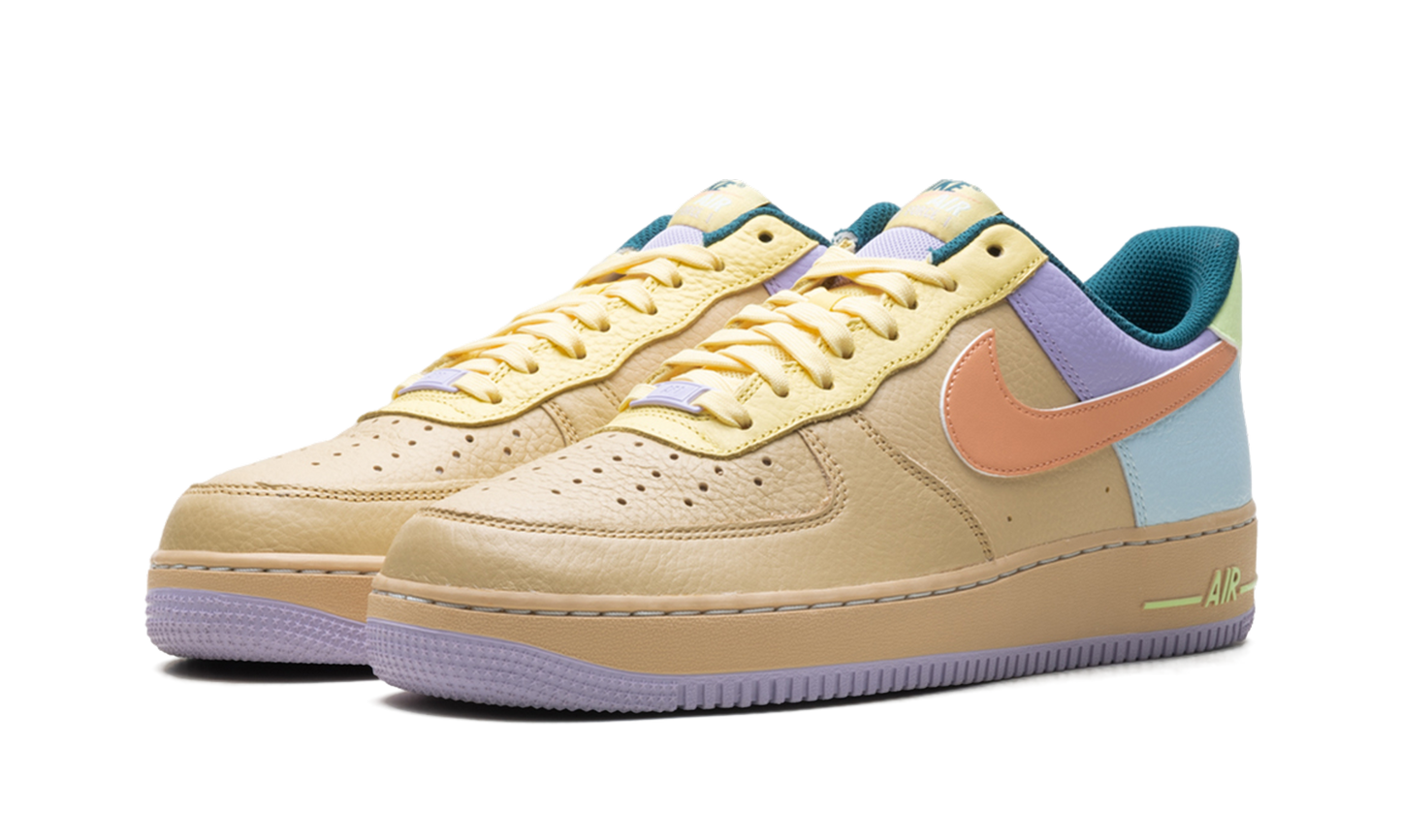 Nike Air Force 1 "Easter" IB4493 252