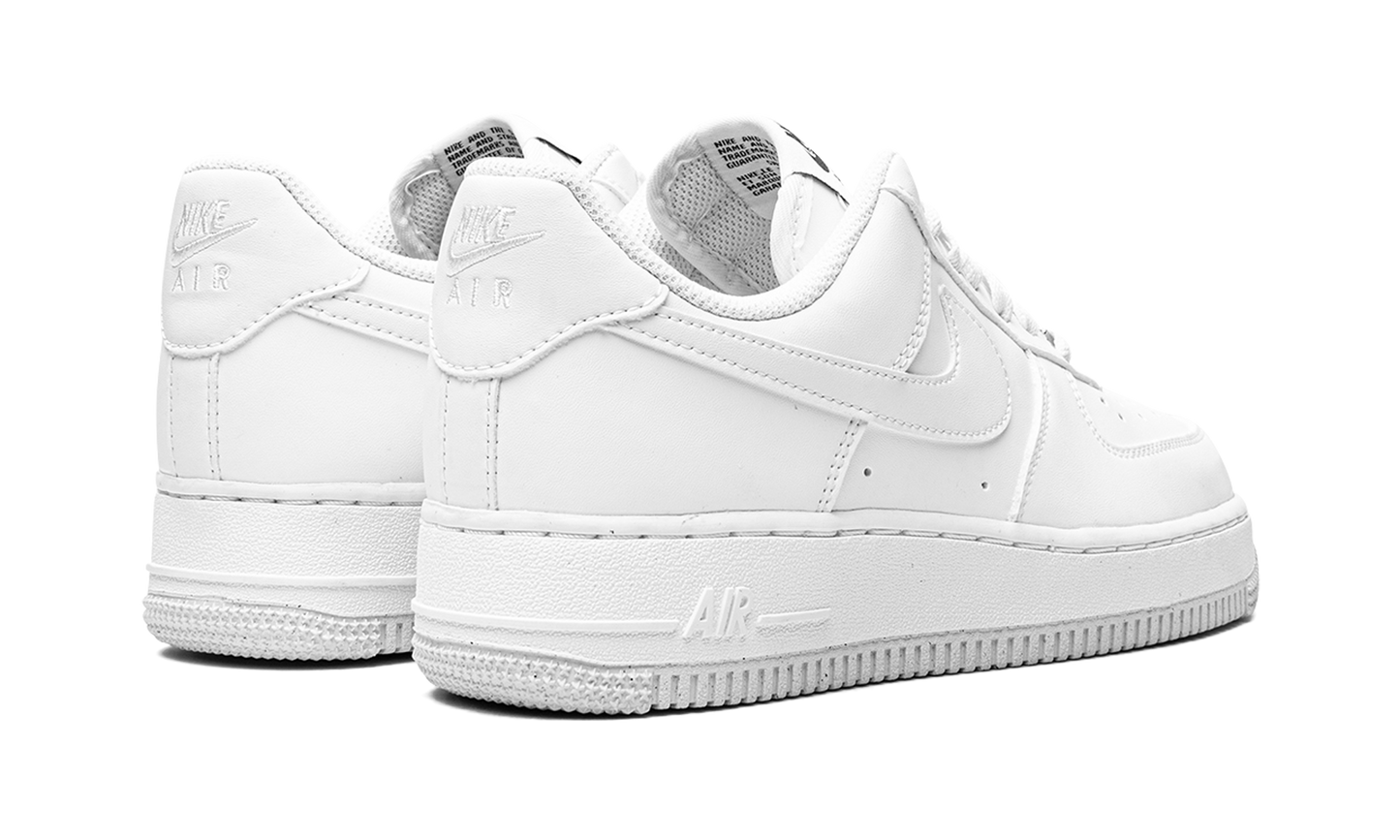 Nike AIR FORCE 1 '07 NEXT NATURE WMNS DC9486 101