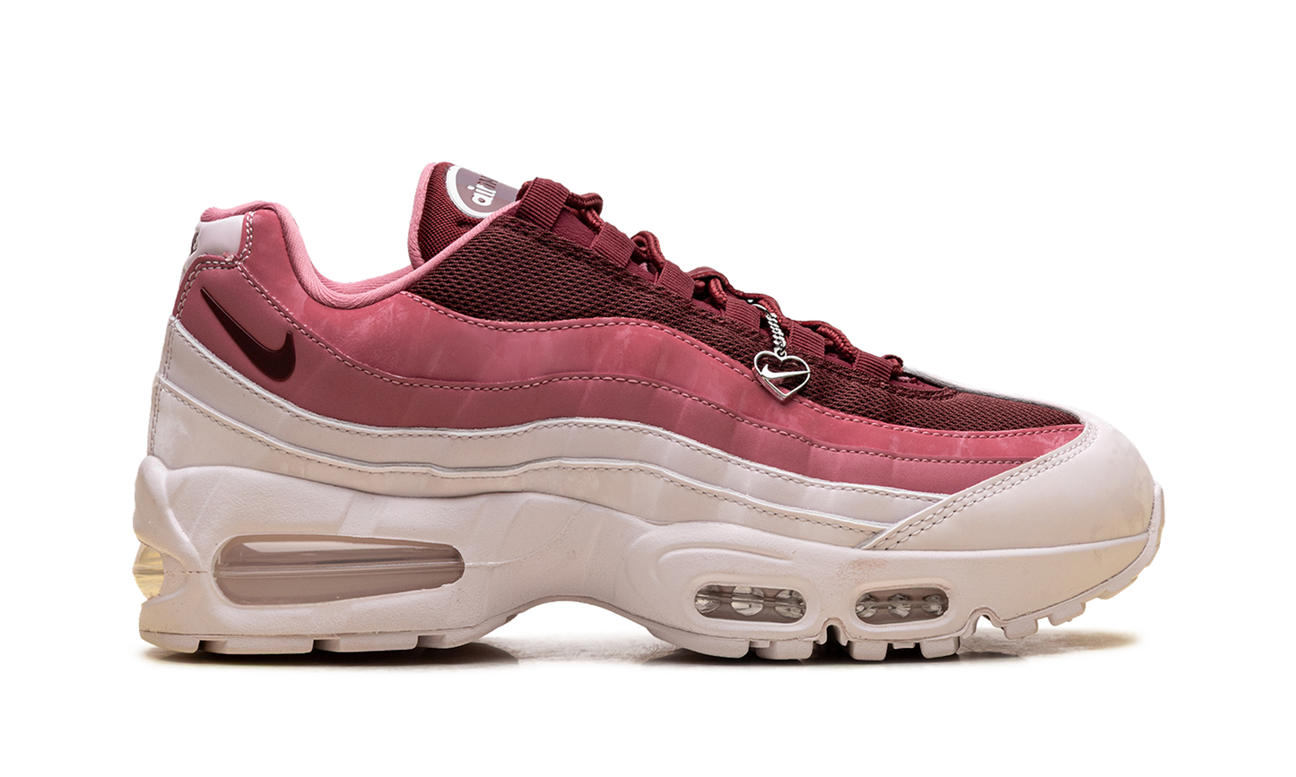 Nike Air Max 95 WMNS "Valentine's Day 2026" IB8155 600