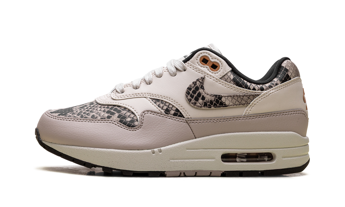 Nike Air Max 1 WMNS "Snakeskin Light Orewood Brown" HF5338 100
