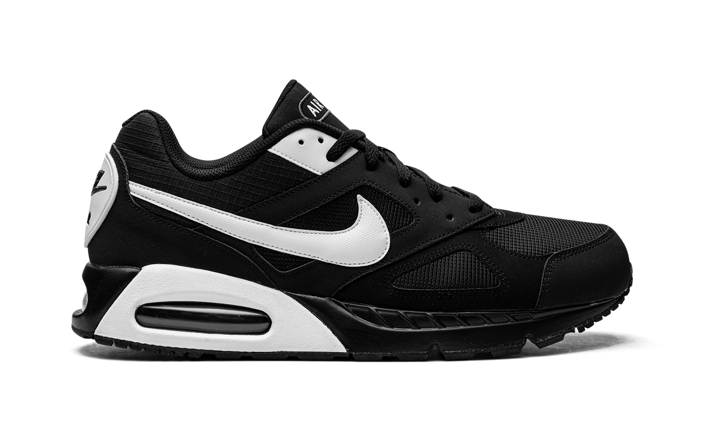 Nike Air Max IVO 580518 011