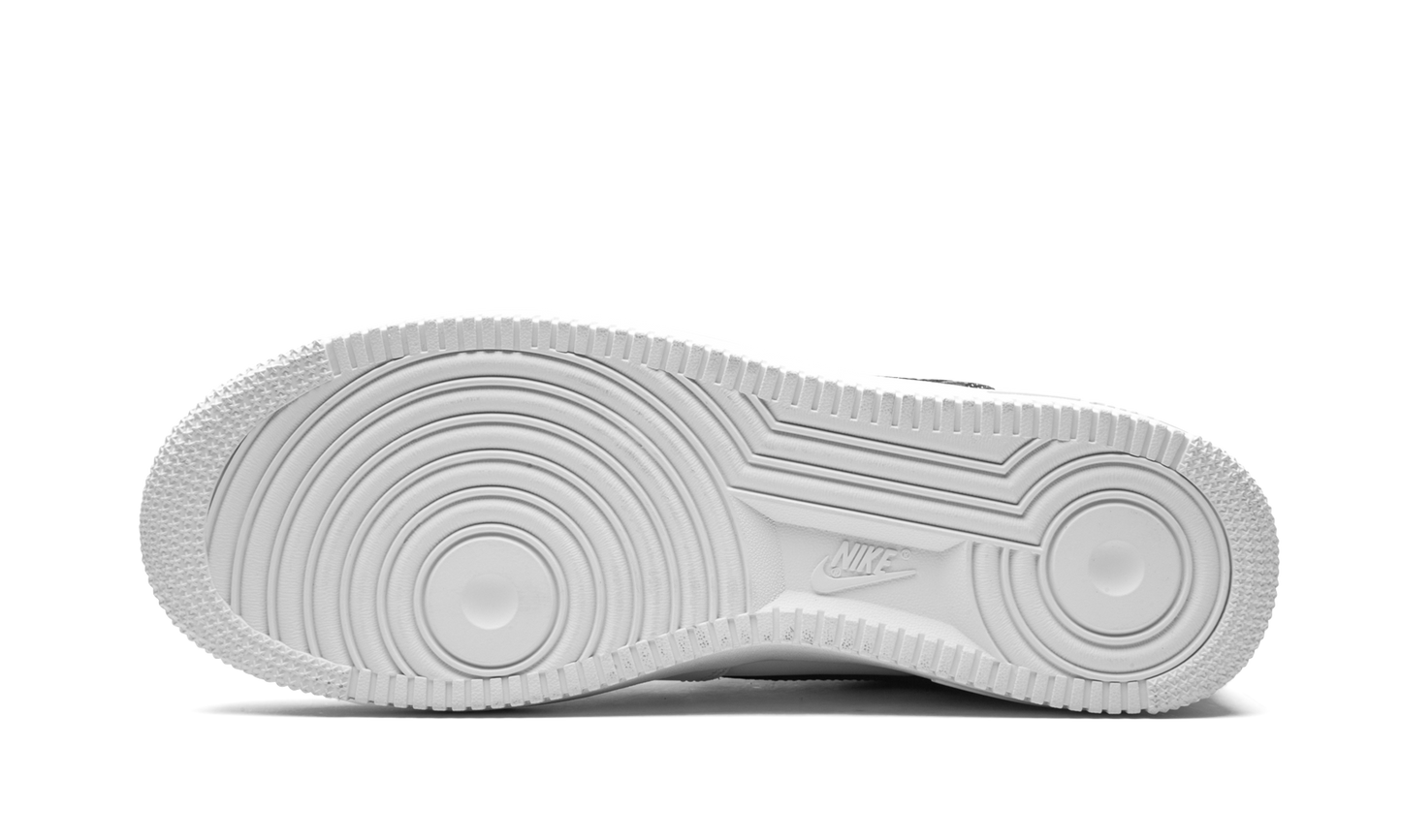 Nike Air Force 1 '07 LV8 "Big Logo" AV8363 100