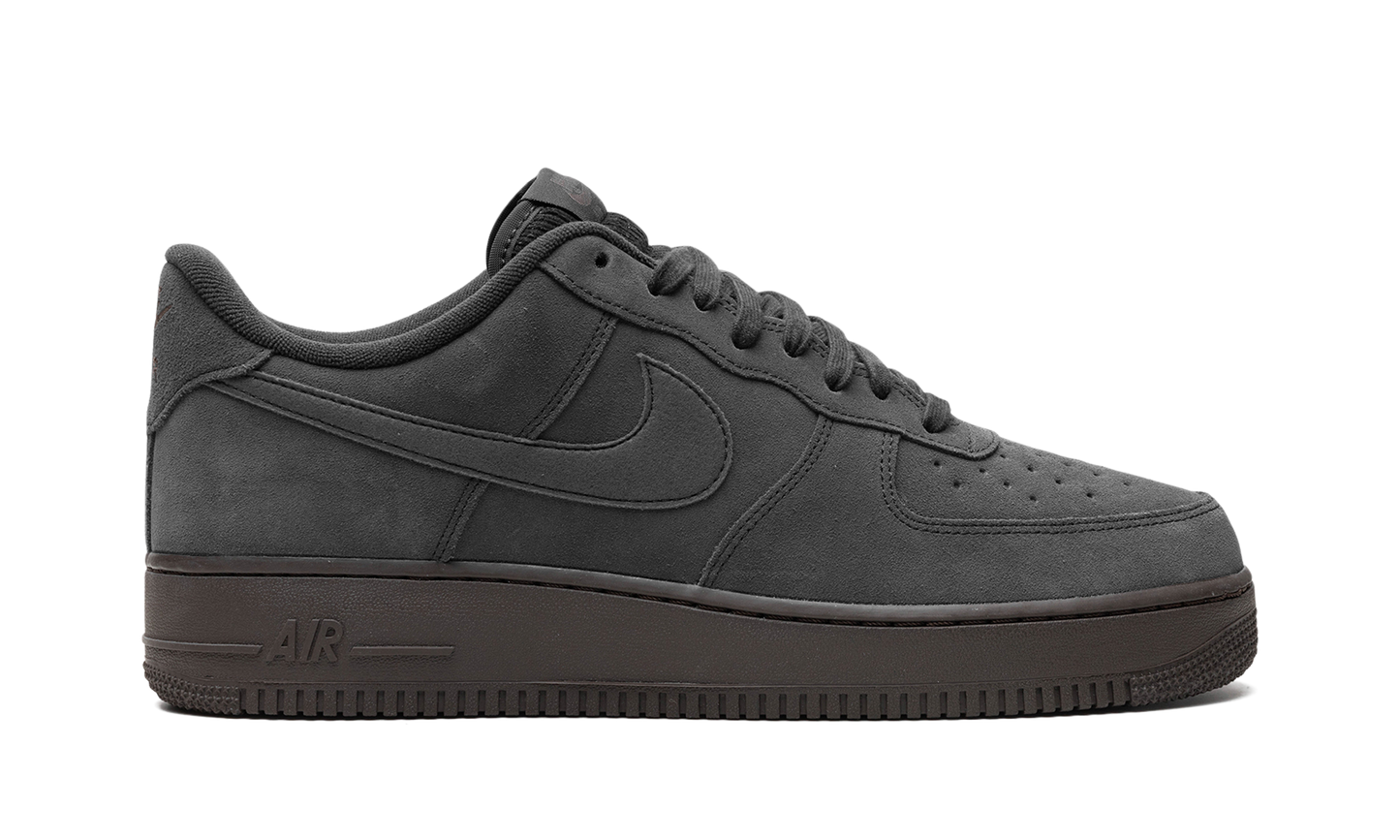 Nike Air Force 1 "Dark Chocolate" DO6730 001