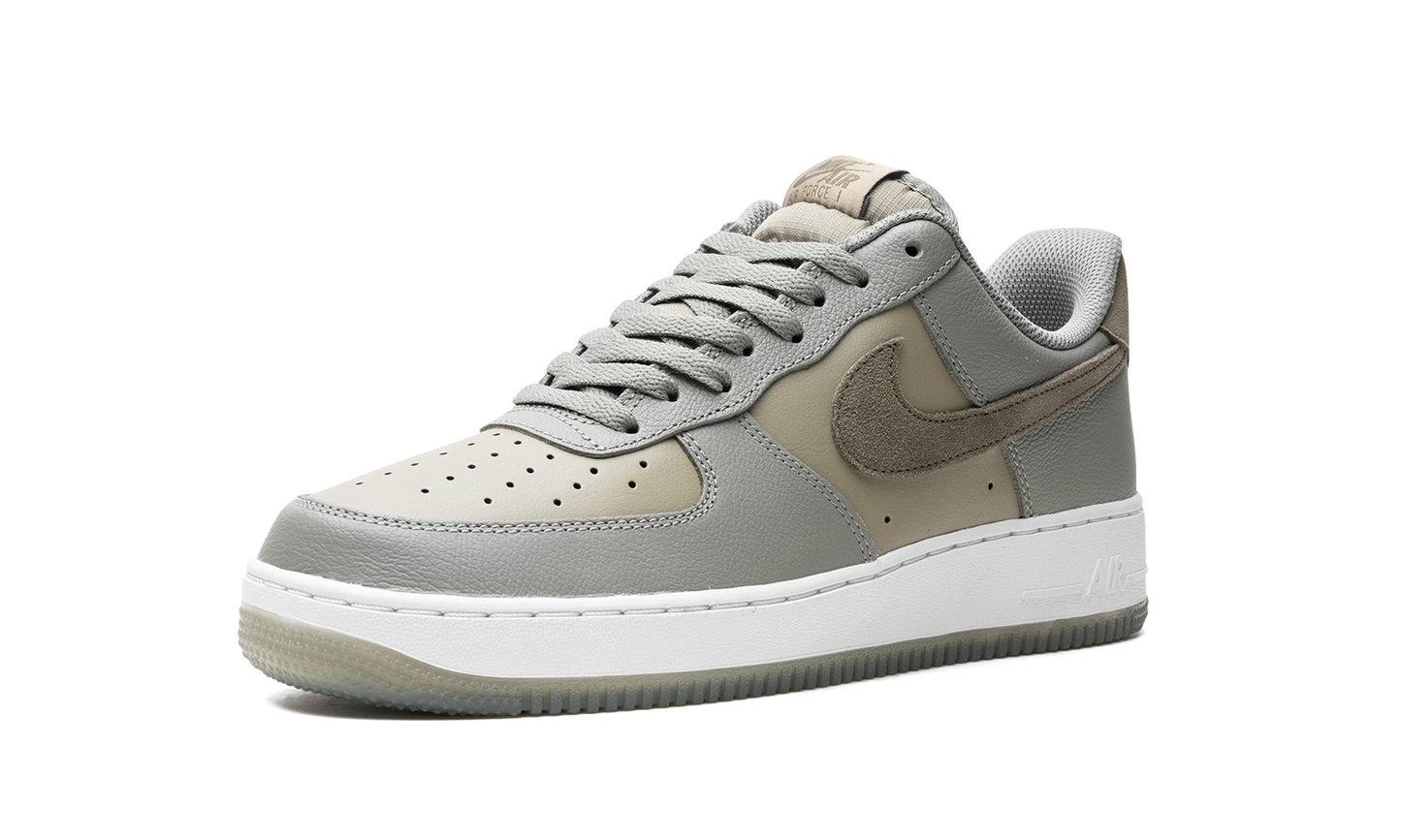 Nike Air Force 1 '07 LV8 "Dark Stucco" FJ4170 002