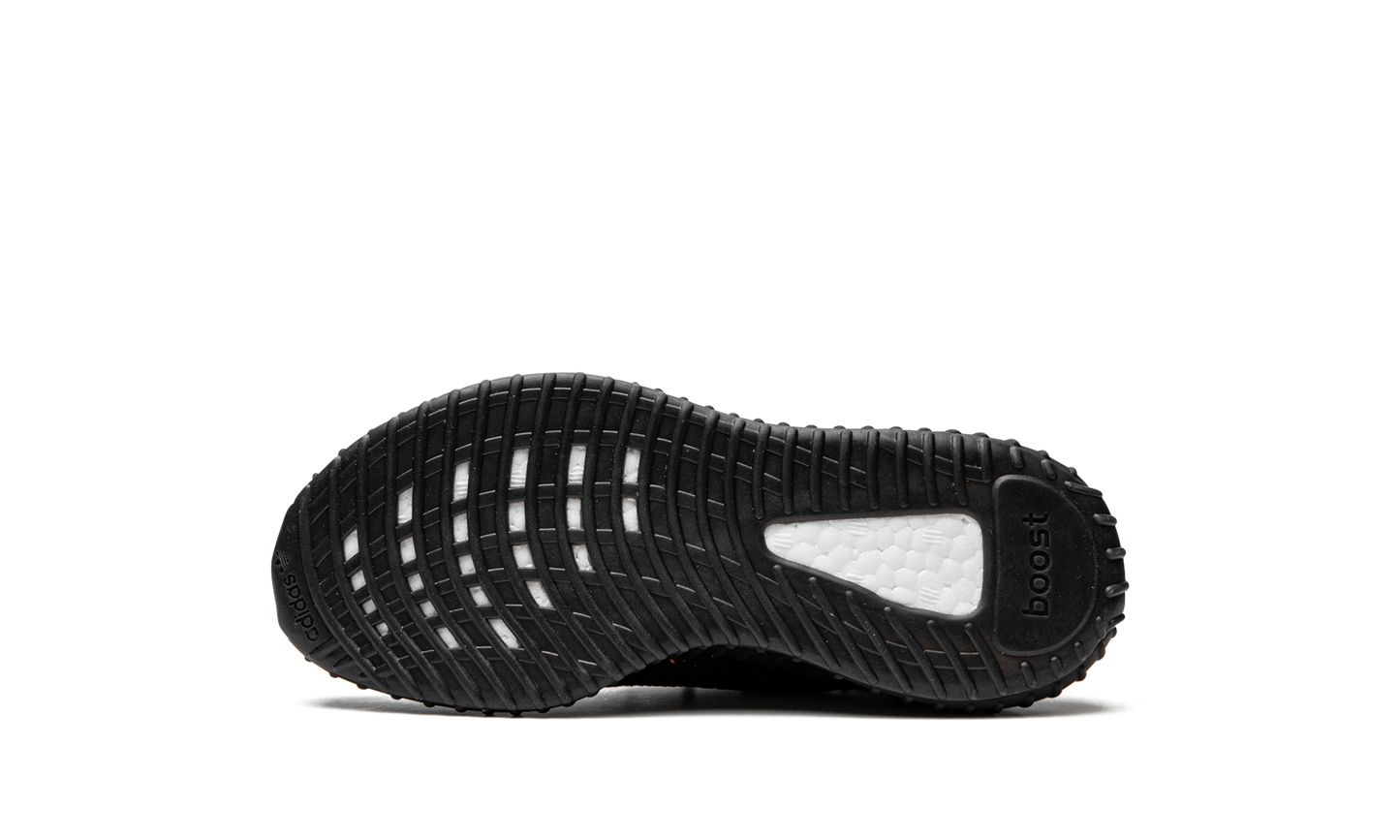 Yeezy Boost 350 V2 Kids "Core Black / Red" HP6591