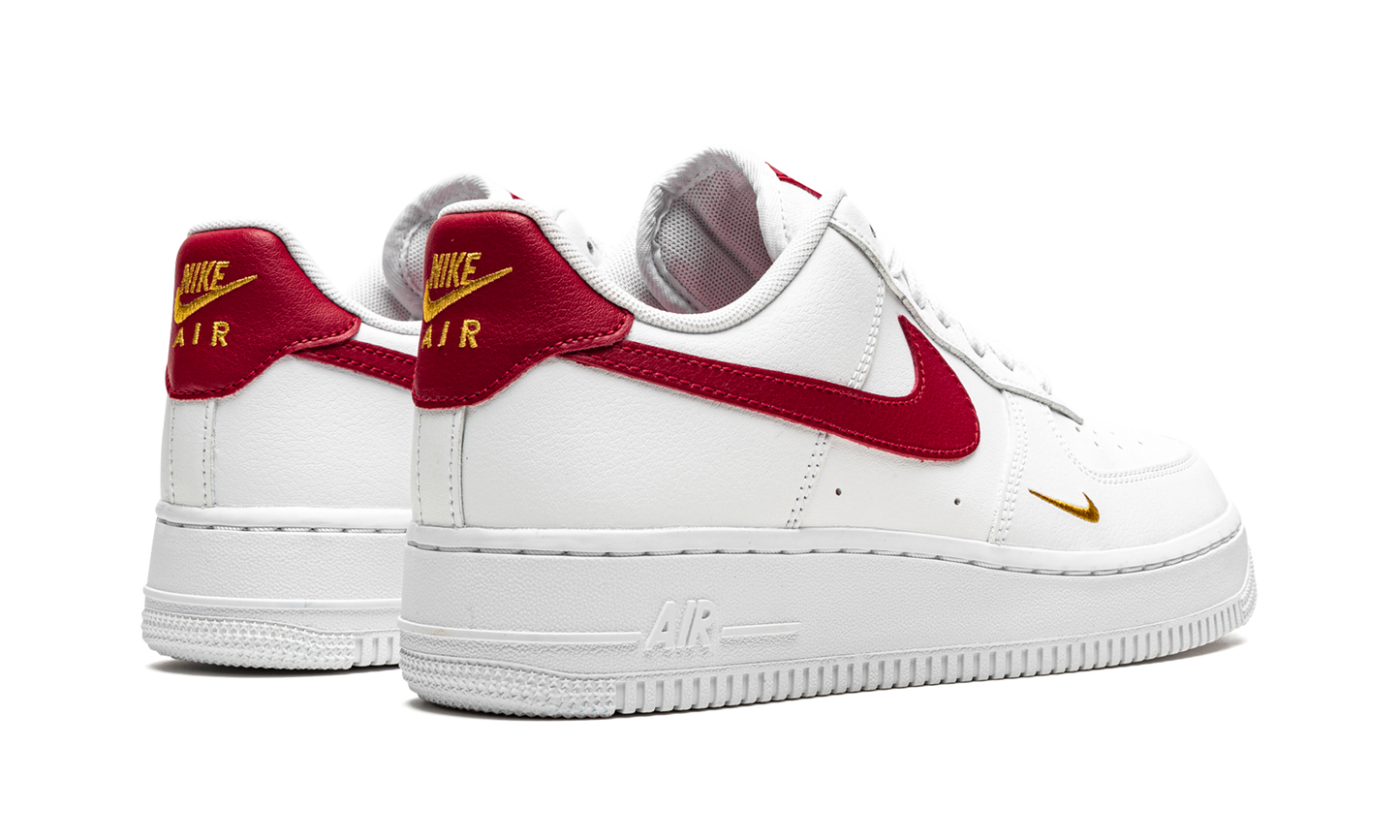 Nike AIR FORCE 1 LO ESSENTIAL MNS WMNS White / Gym Red