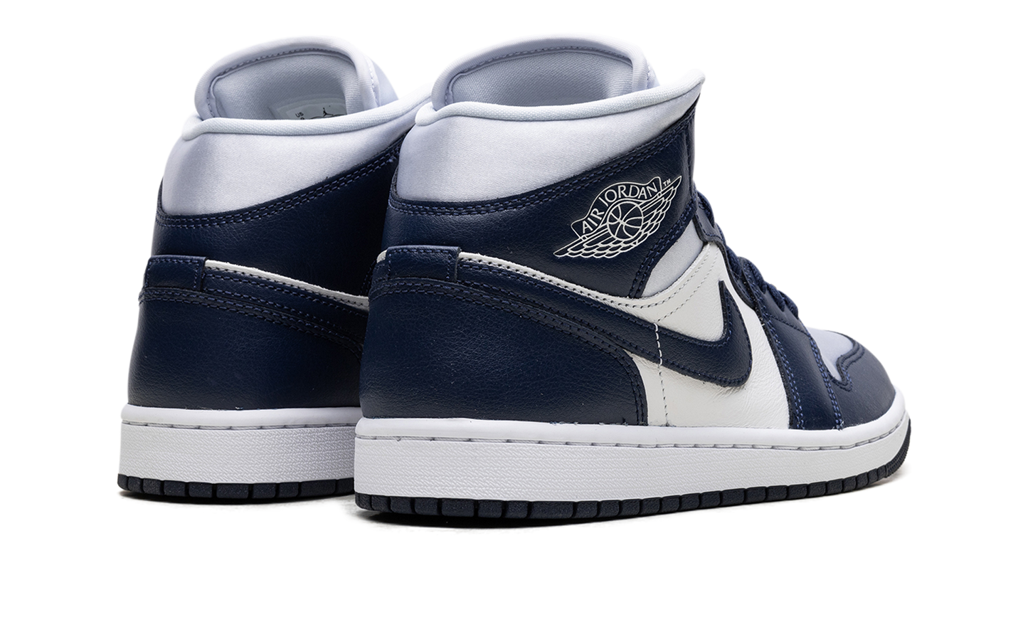 Jordan 1 Mid WMNS Football Grey White Midnight Navy FZ8777 044