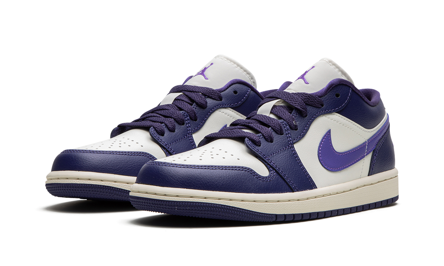 AIR JORDAN 1 LO WMNS Action Grape DC0774 502