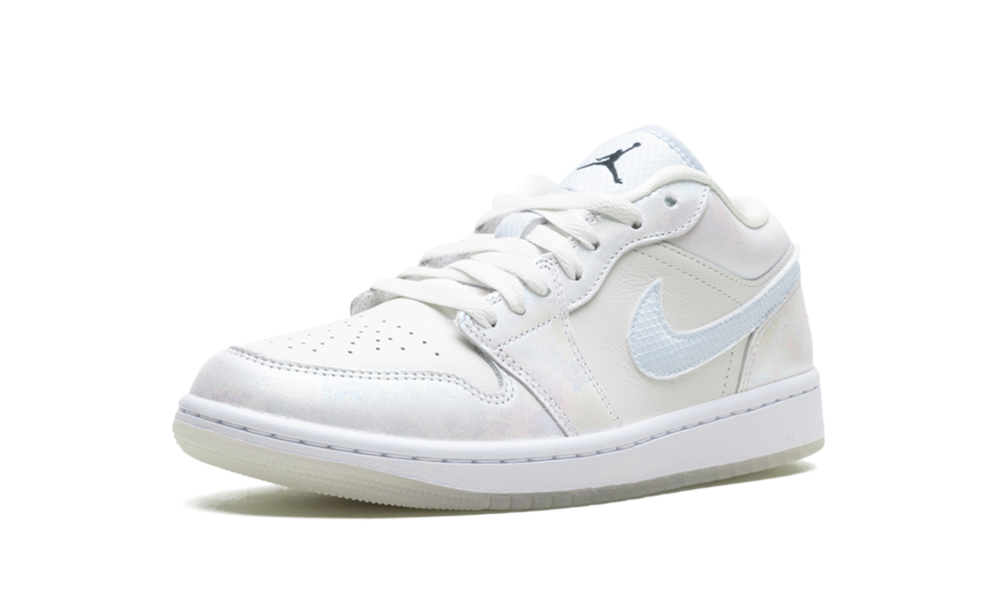Jordan 1 Low SE WMNS Year of the Snake HF4080 001