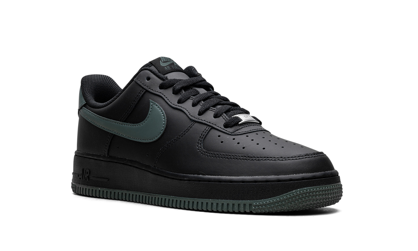 Nike Air Force 1 "Black Vintage Green" FJ4146 001
