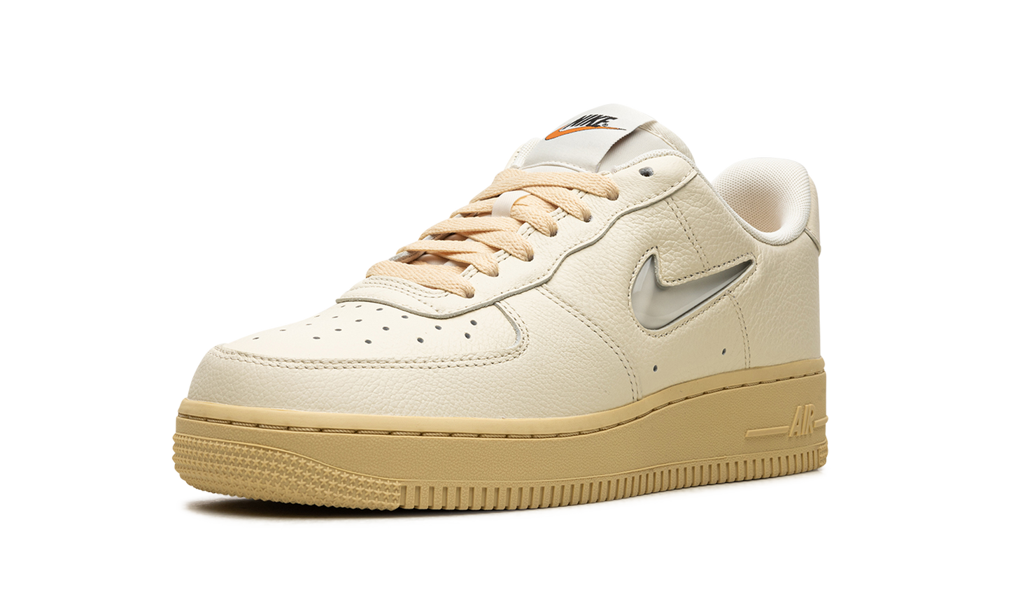 Nike AIR FORCE 1 JEEL MNS WMNS Coconut Milk DO9456 100