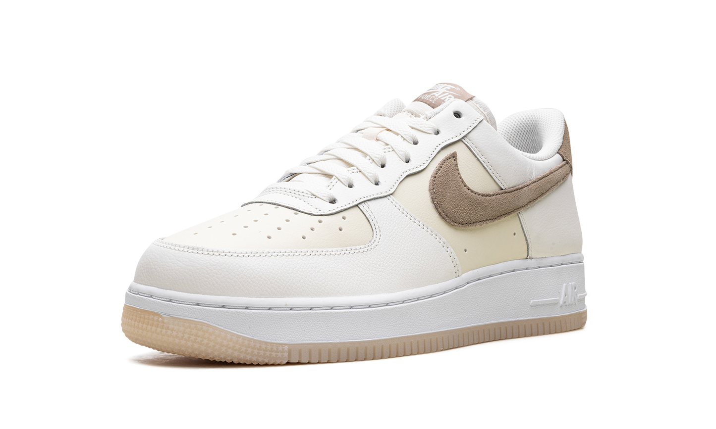 Nike Air Force 1 "Coconut Milk" FN5832 101