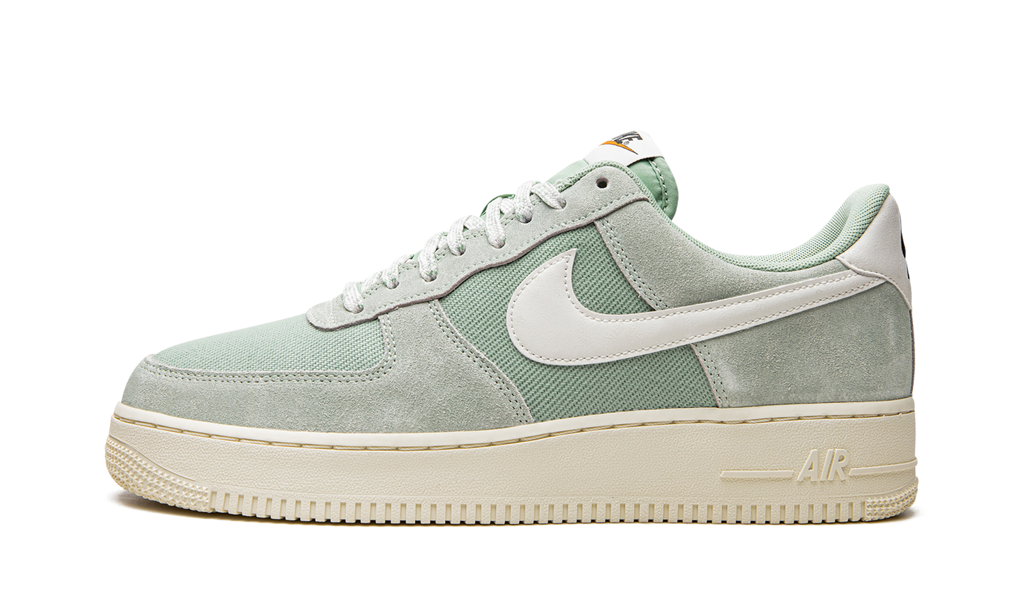 Nike Air Force 1 "Certified Fresh" DO9801 300