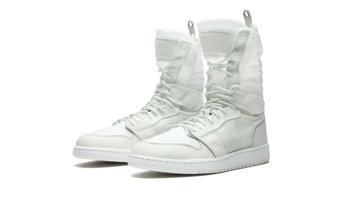 AJ1 EXPLORER XX WMNS OFF WHITE / OFF WHITE AO1529 100