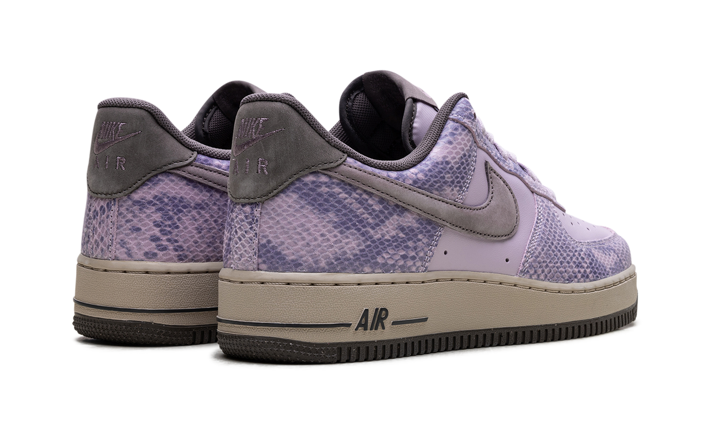 Nike Air Force 1 Low "Purple Snakeskin" HF2898 500