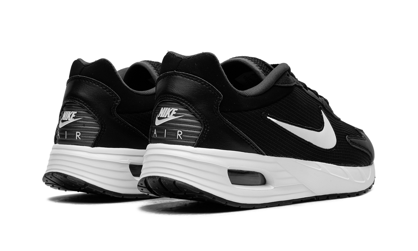 Nike Air Max Solo "Black / White" HQ2572 001