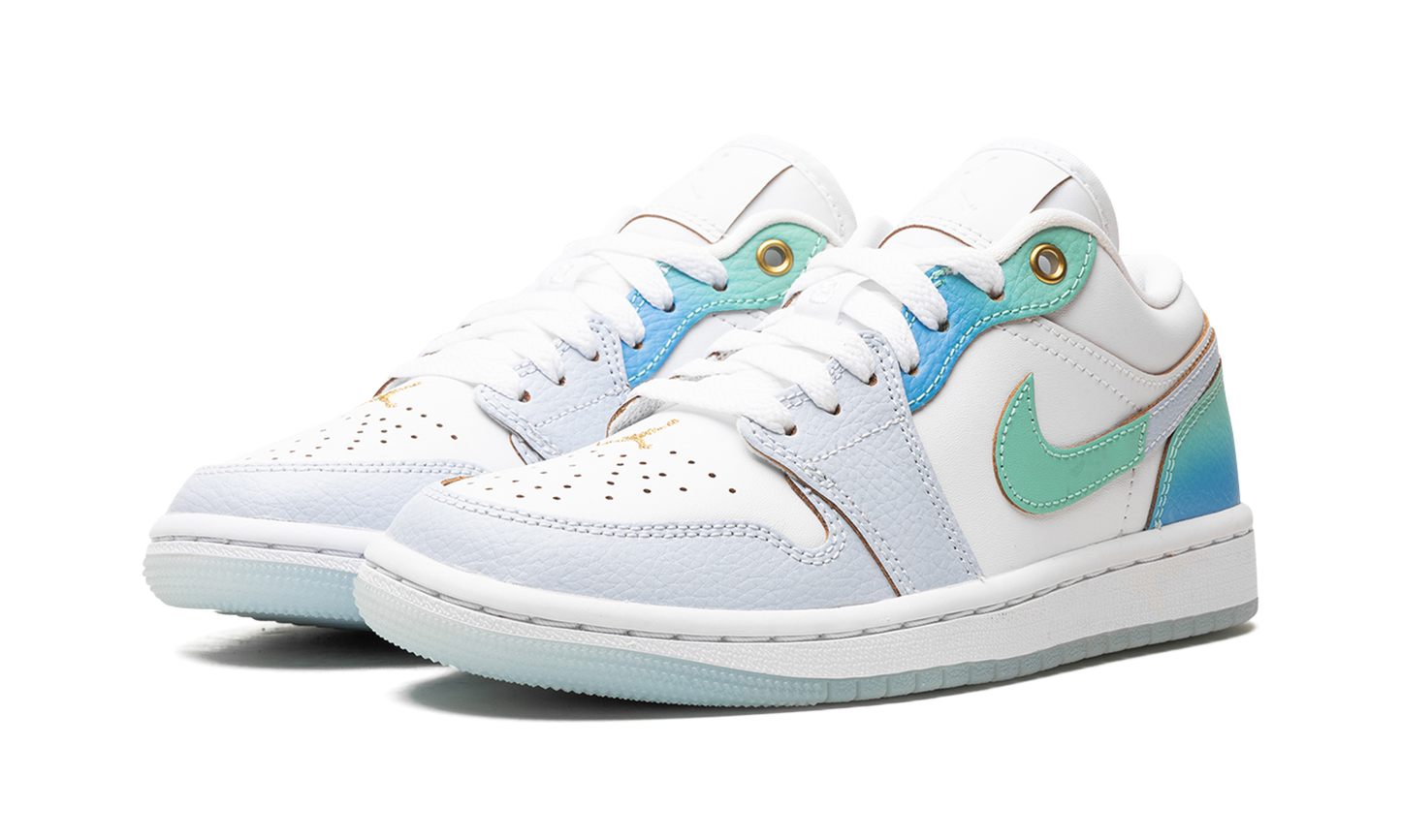 Air Jordan 1 Low WMNS Emerald Rise FN8899 131