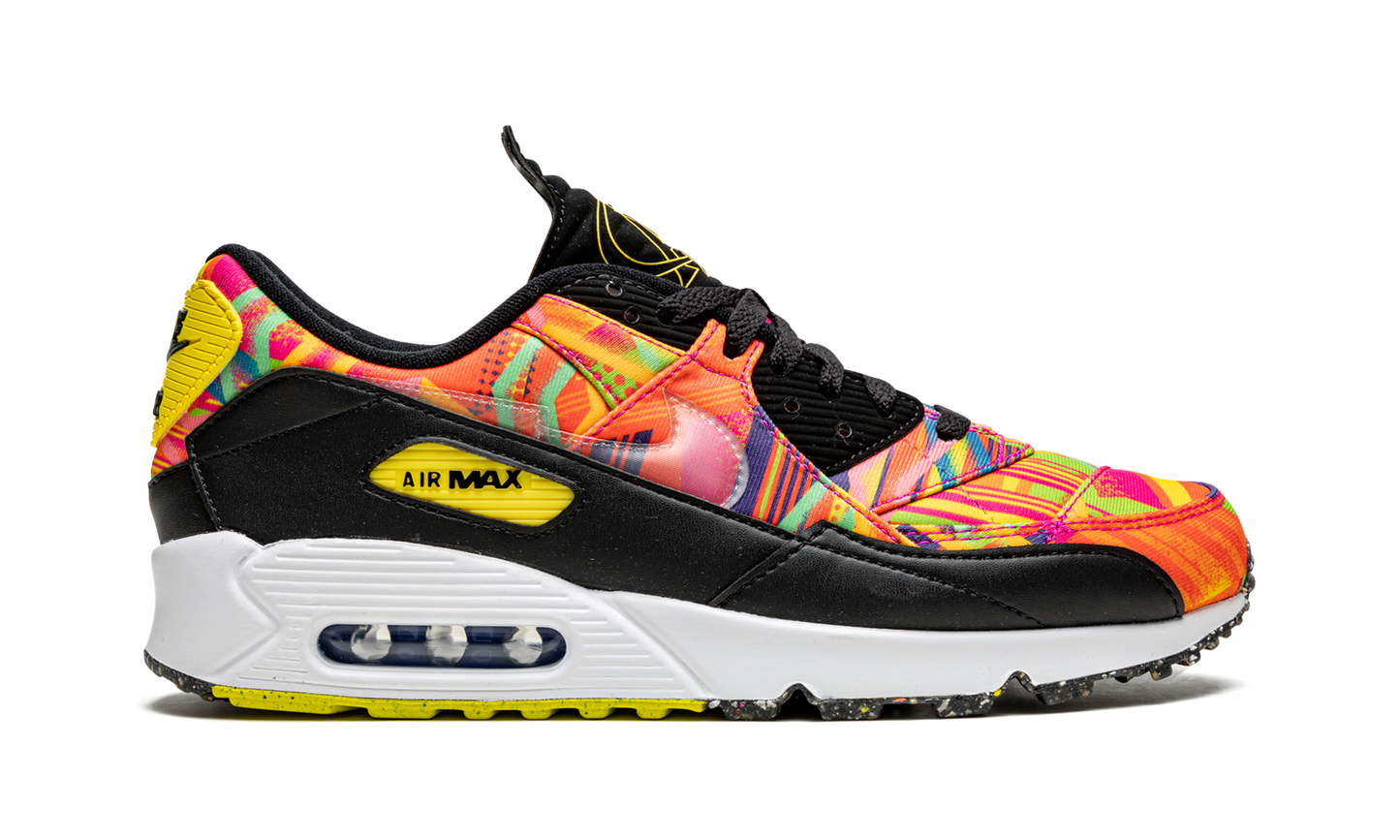 Nike Air Max 90 / LHM "Familia" DJ4703 900