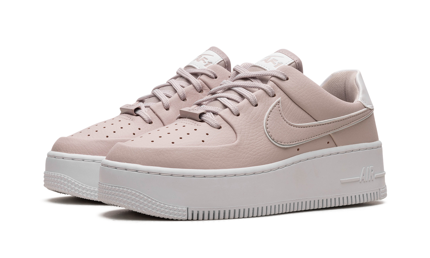 Nike AIR FORCE 1 SAGE LO WMNS CJ1642 002