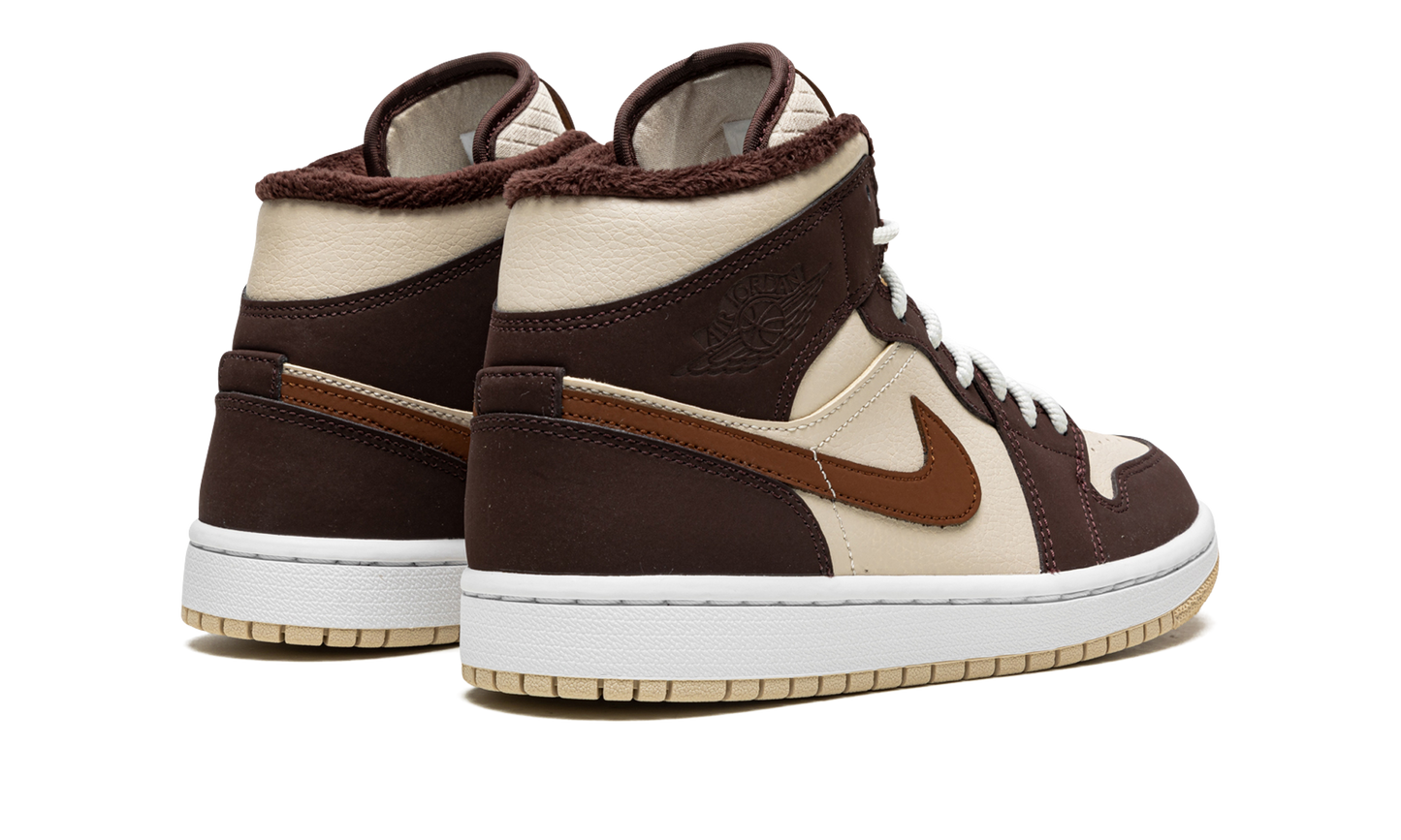 AIR JORDAN 1 MID SE WMNS Brown Basalt Fleece DO6699 200