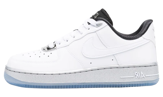 Nike AIR FORCE 1 '07 SE WMNS White Chrome DX6764 100