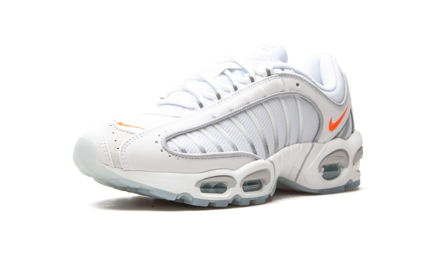 Nike Air Max Tailwind 4 CT1614 100