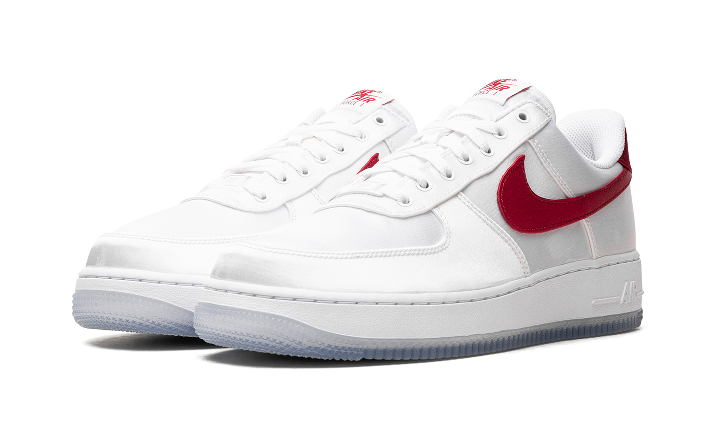 Nike AIR FORCE 1 LO '07 WMNS Satin White Varsity Red DX6541 100