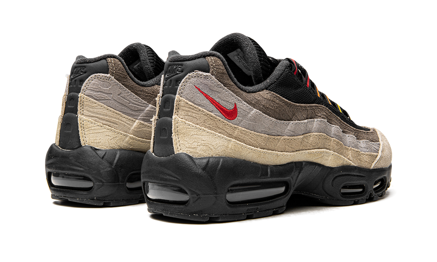 Nike Air Max 95 "Topographic" DV3197 001