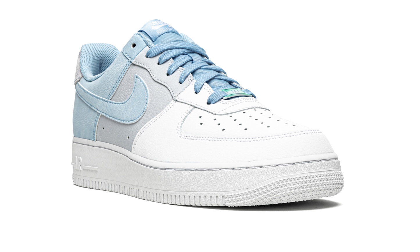 Nike Air Force 1 '07 LV8 "Psychic Blue" CZ0337 400