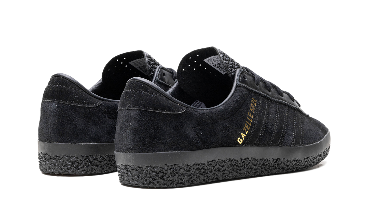Adidas Gazelle "Triple Black" IG8939