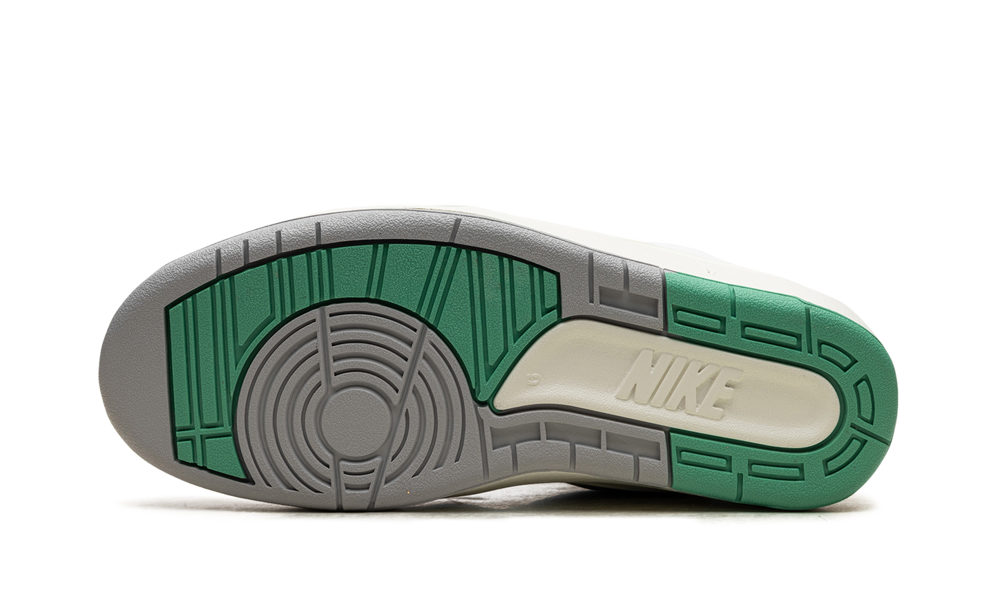 Jordan 2 Retro WMNS Crystal Mint FN6755 100